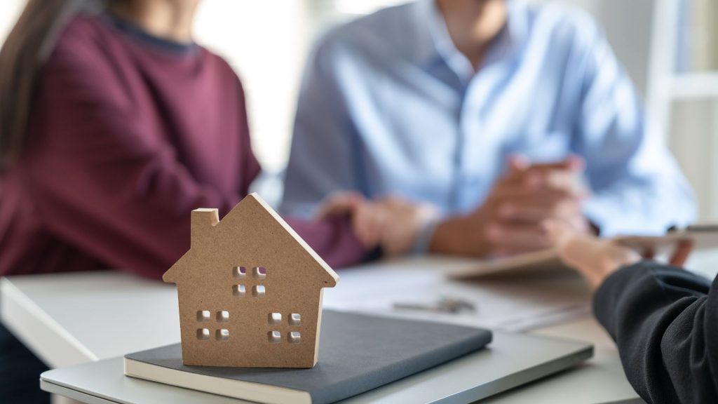 First-Time Homebuyer’s Survival Kit: Avoid These 7 Costly Mistakes!