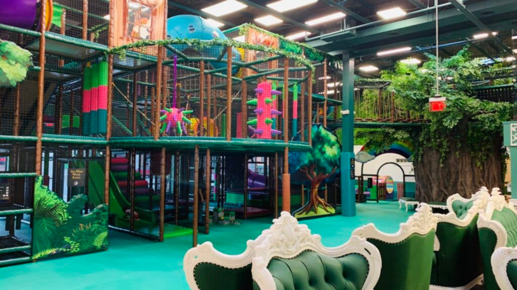 indoor playground milwaukee