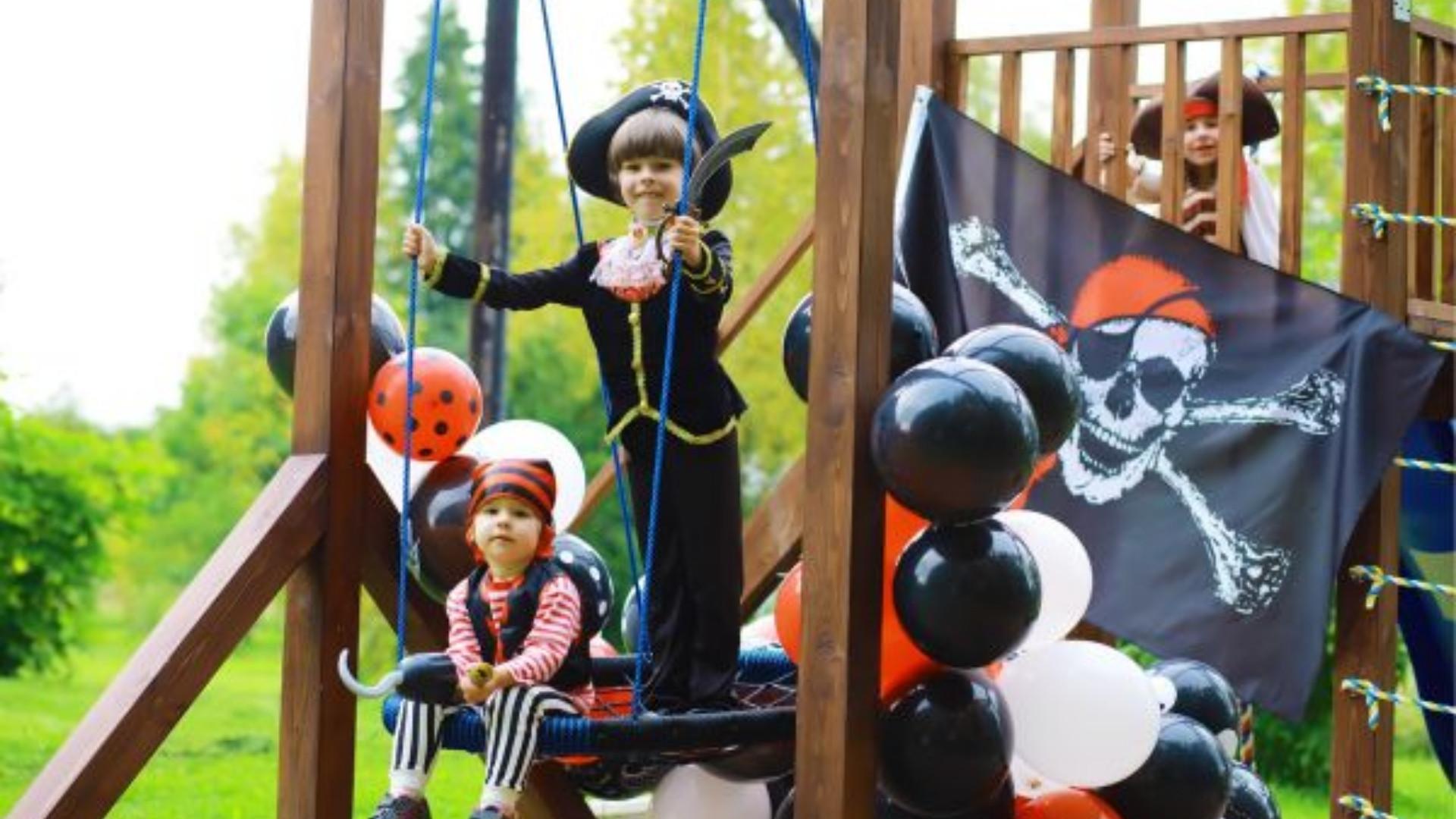 Pirate Island Theme Party