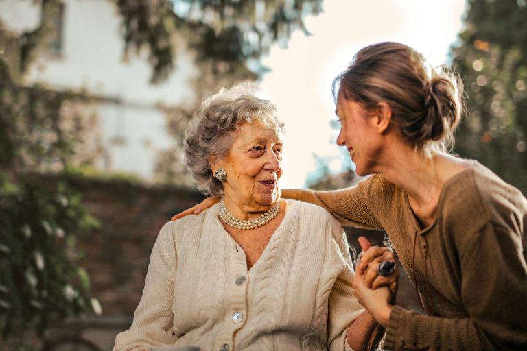 How to Emotionally Prepare for a Parents Declining Health