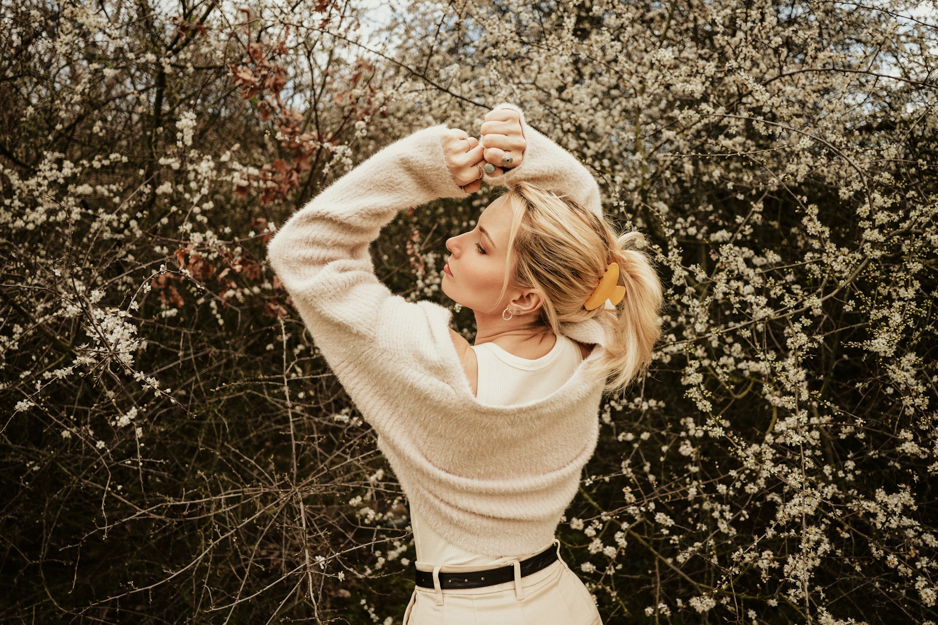 Confidence in Every Outfit: Dressing for Playdates, School Runs & You-Time