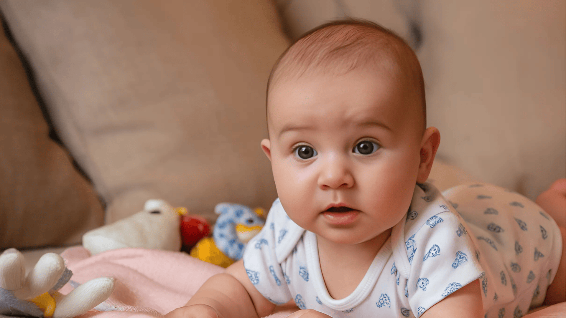 kid with rolling tummy