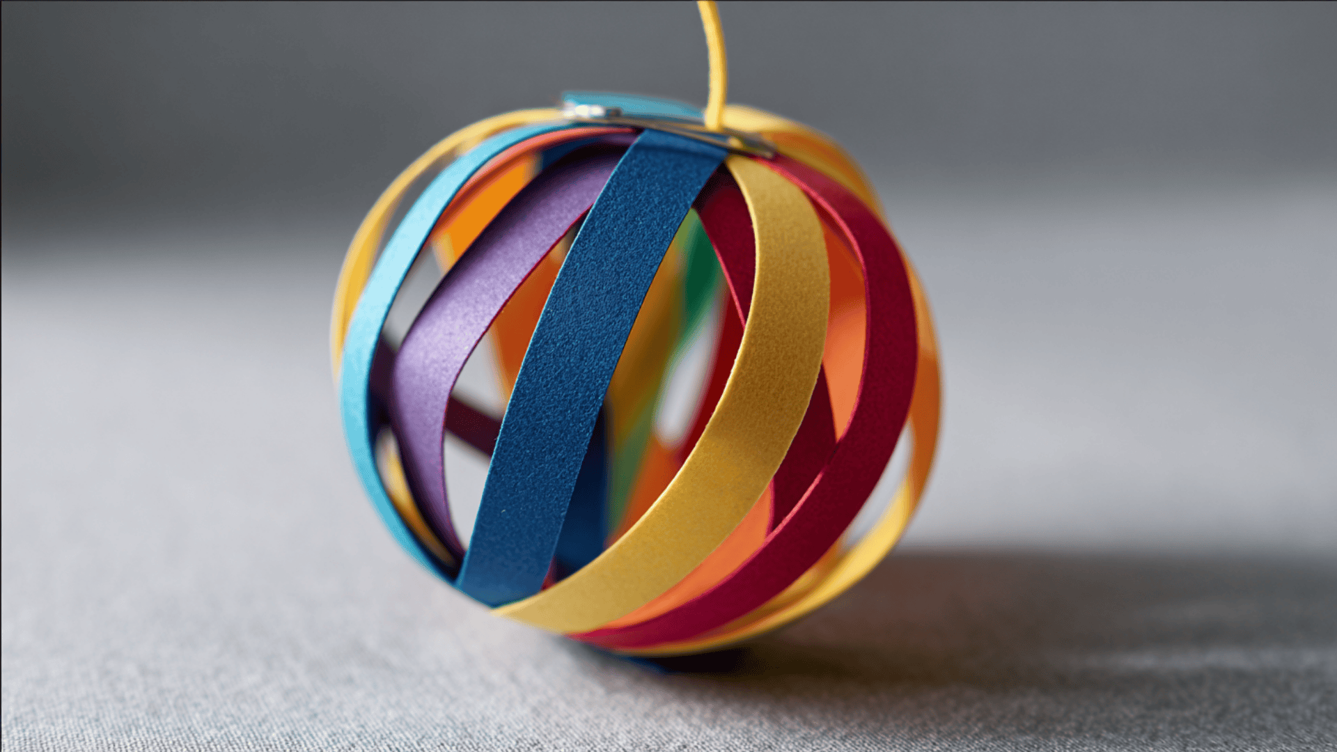 paper strip bauble ornament