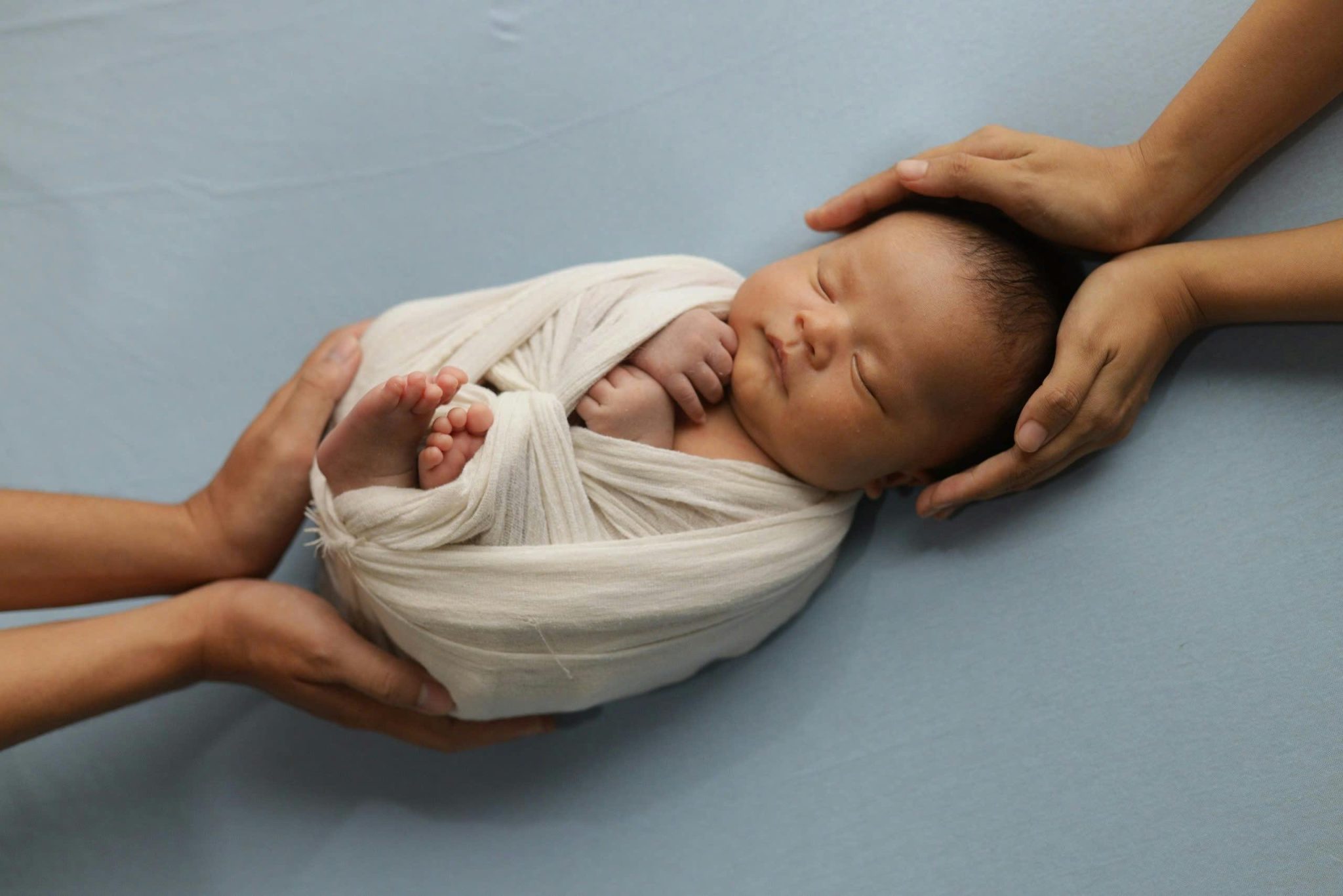 From Newborns to Empty Nests: Why BetterHelp Supports Mental Health at Every Stage of Motherhood